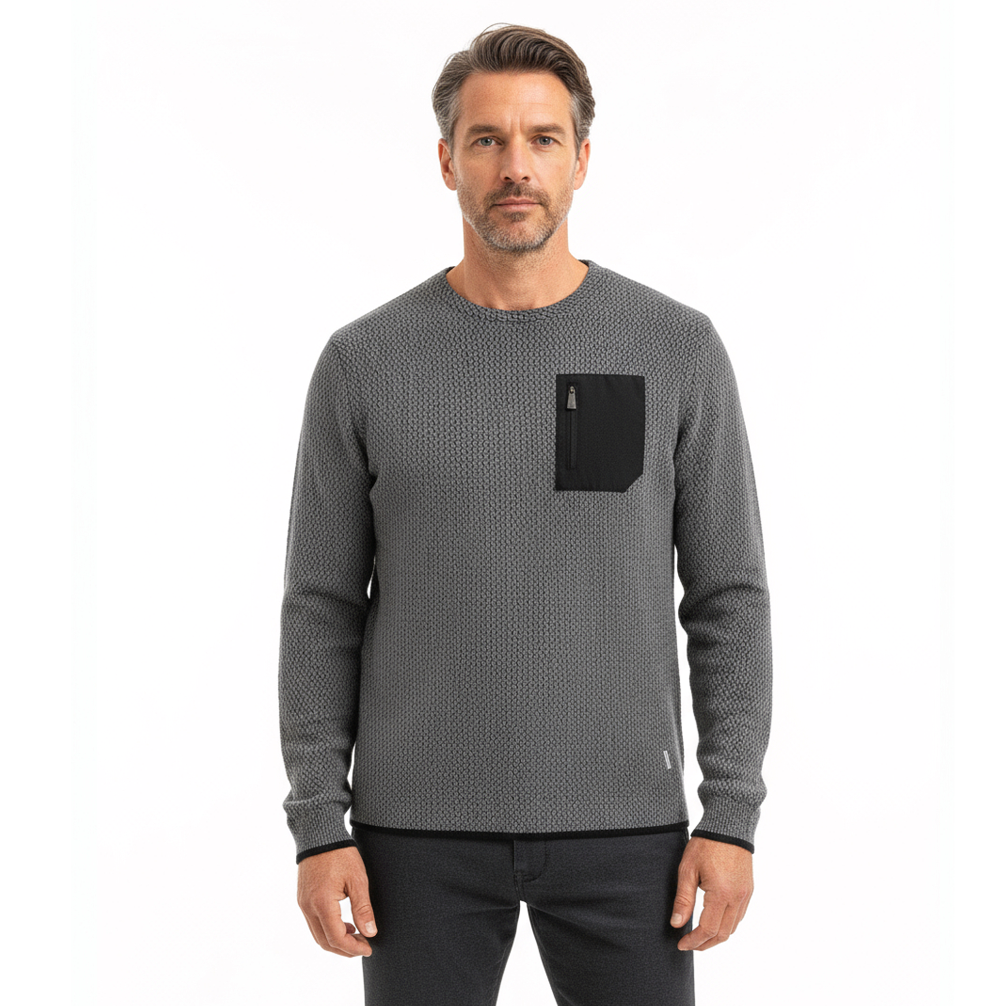 VAULT CHEVRON CREW NECK TOP