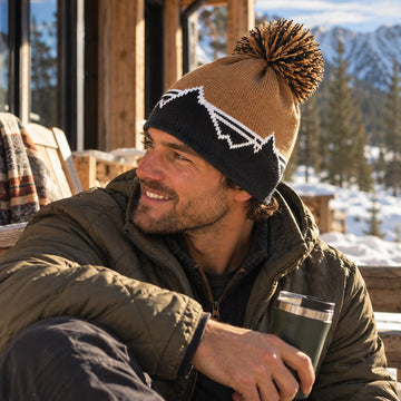 Men’s Linear Mountain Stripe Pom-Pom Beanie