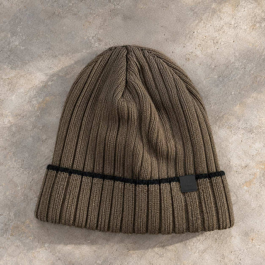 Ribbed Beanie with Contrast Stripe